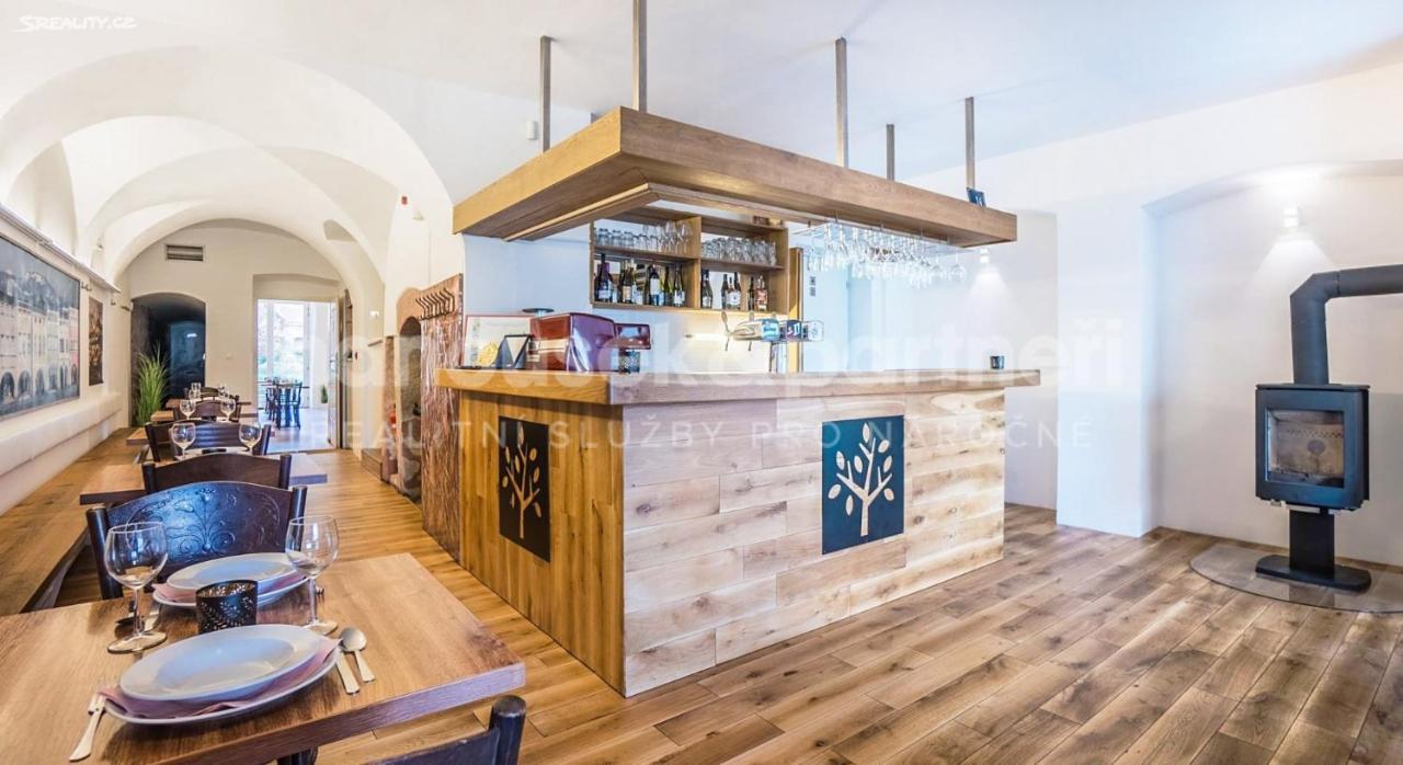 Penzion A Restaurace 14 Hostinné Exteriér fotografie