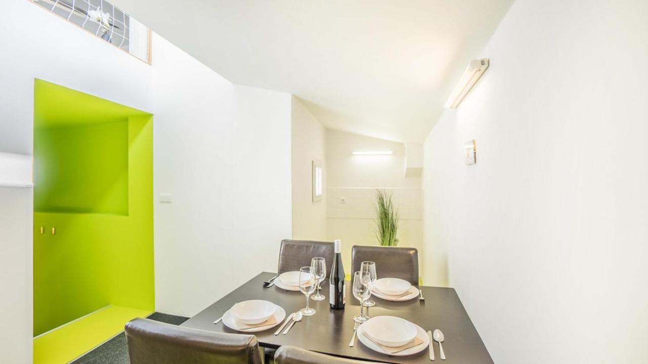 Penzion A Restaurace 14 Hostinné Exteriér fotografie